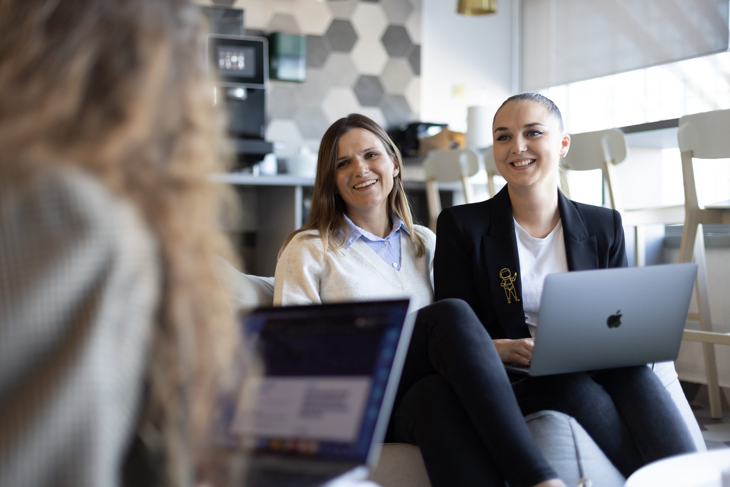 Cover image for HN: First Users with Zero Audience